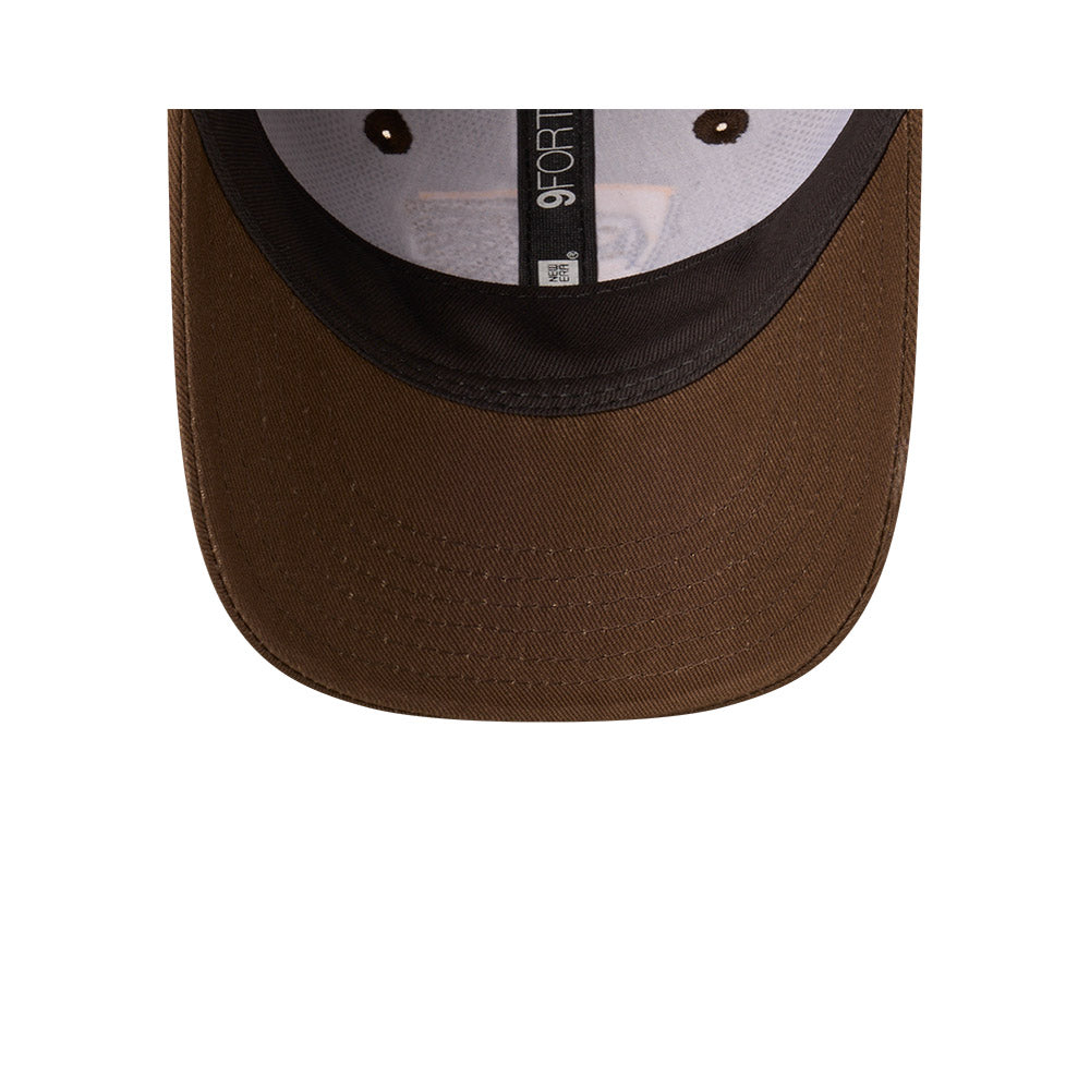 Hawthorn Hawks Youth Hat - AFL 2025 Badged Brown OTC 9Forty Kids Strapback Cap - New Era